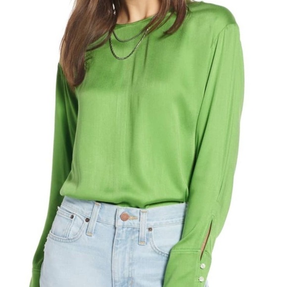 Something Navy Easy Woven Top Long Sleeve Keyhole back in Kelly Green NWOT - Picture 2 of 9